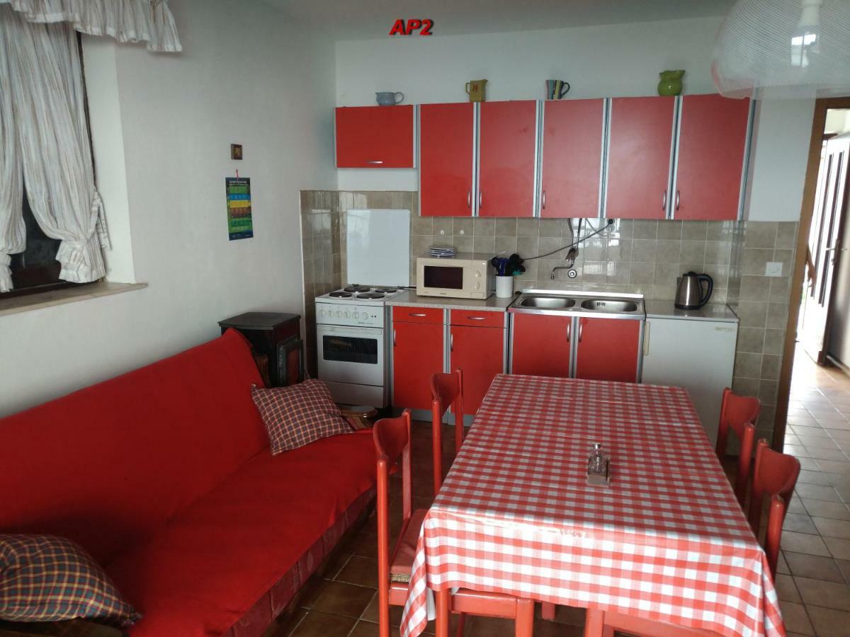 Apartments Sudic Njivice Eksteriør bilde